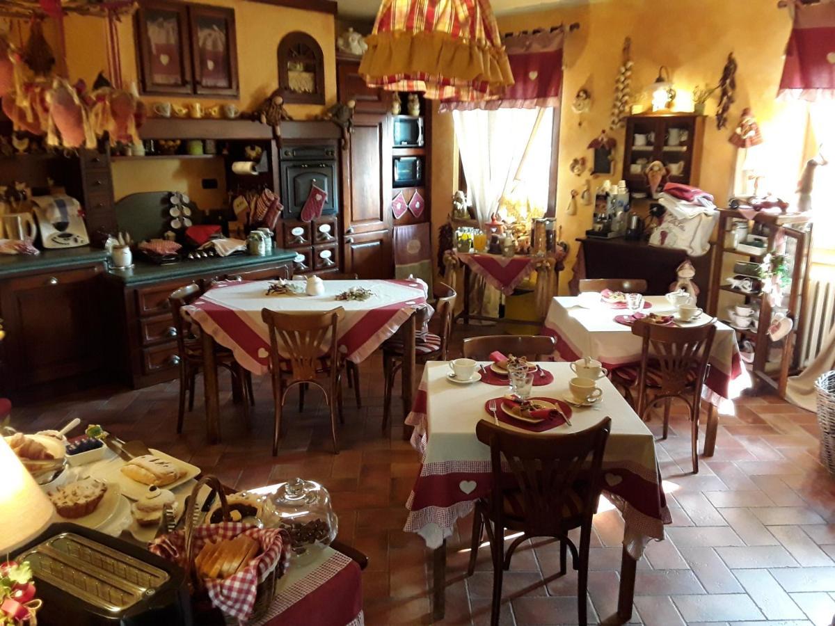 Gallo Delle Pille Monzambano Bagian luar foto